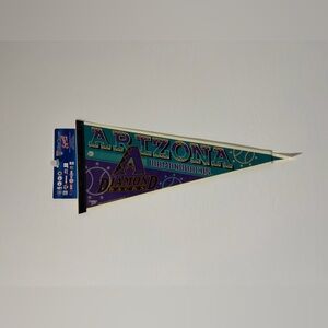 Vintage 1997 MLB Arizona Diamond Backs Pennant - new with tag